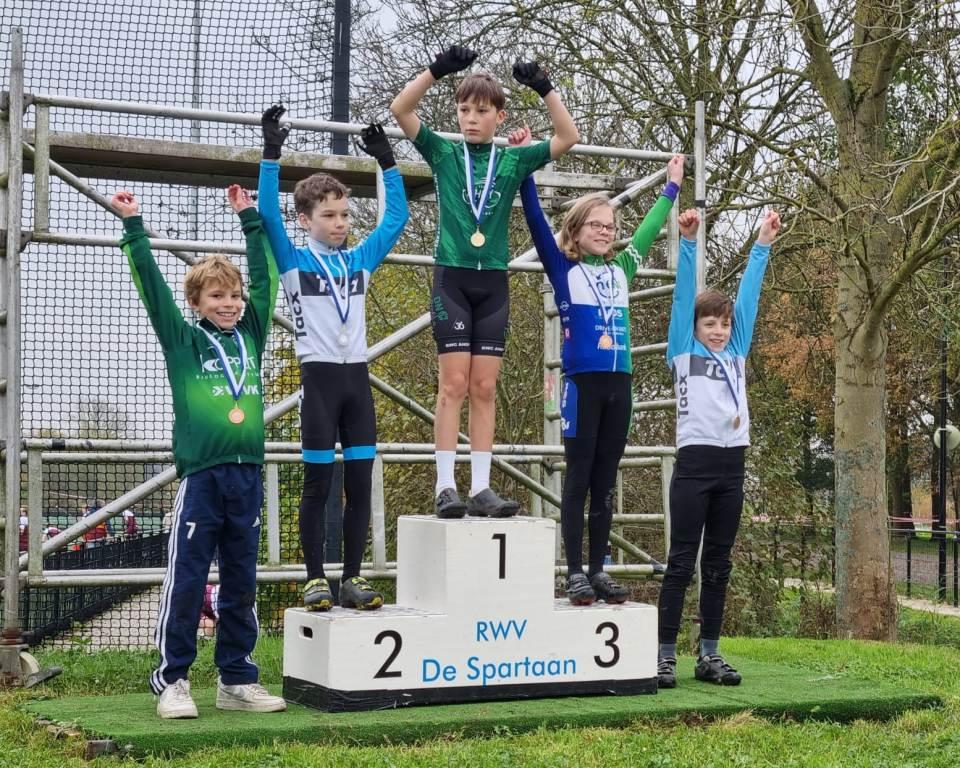 podium cat. 4